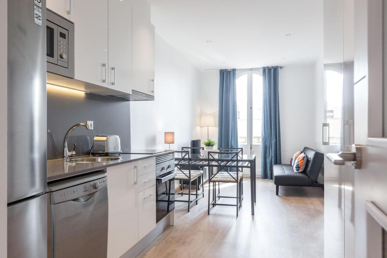 Bright Apartment With Balconies 34 Barcelona Exteriör bild