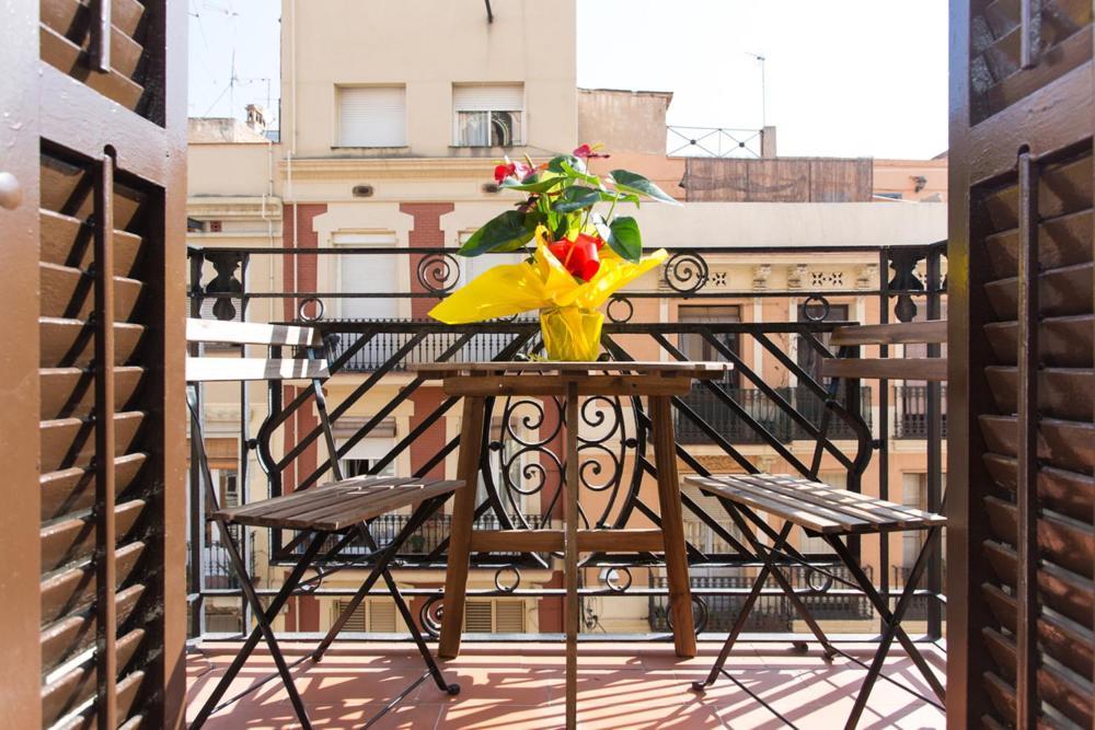 Bright Apartment With Balconies 34 Barcelona Exteriör bild